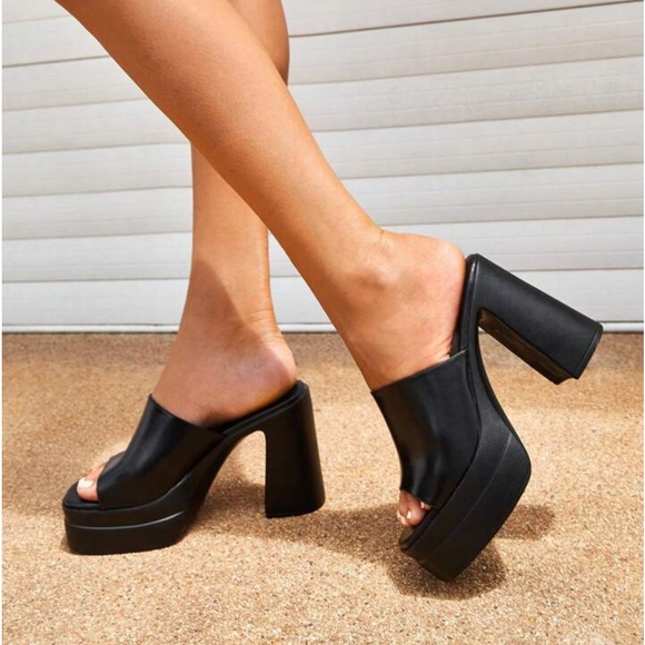 Y2K Wedge Heels - Picture 1 of 7
